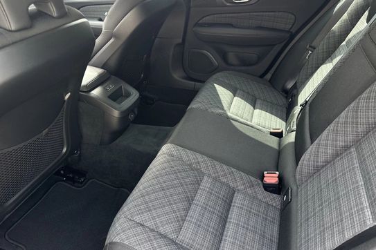 Volvo V60 Cross Country Core B4 D AWD