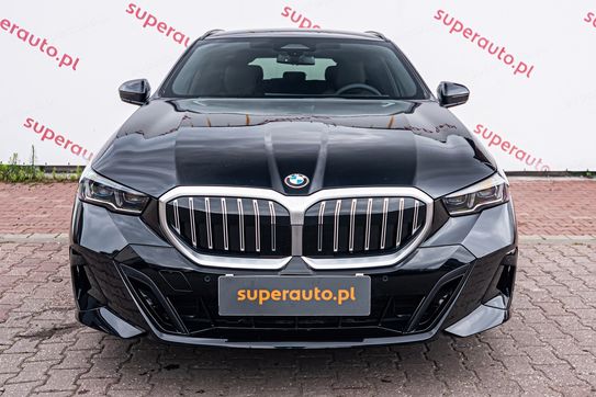 BMW Seria 5 Touring 520d xDrive M Sport