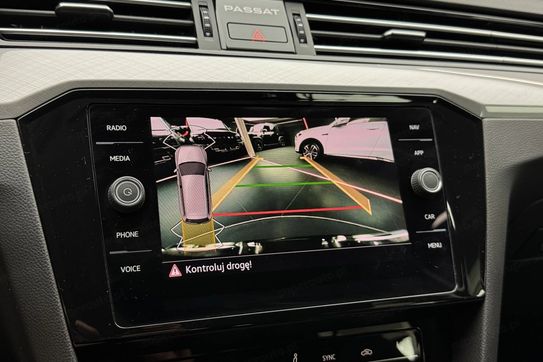 Volkswagen Passat 1.5 TSI Business DSG