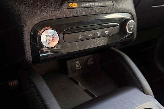 Ford Kuga Titanium 2.5 FHEV