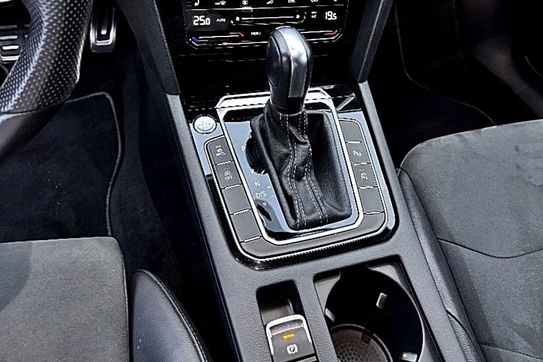 Volkswagen Arteon 2.0 TSI GPF R-Line DSG