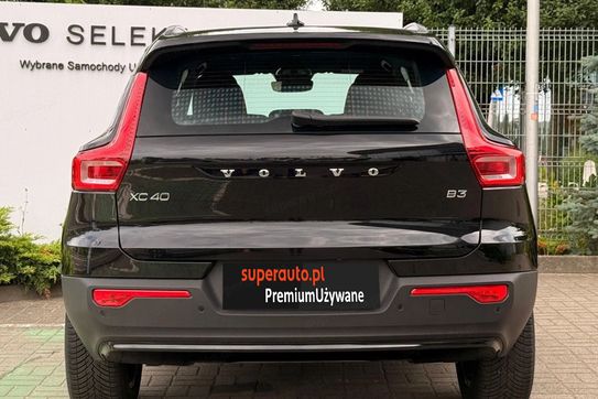 Volvo XC40 B3 Plus Dark