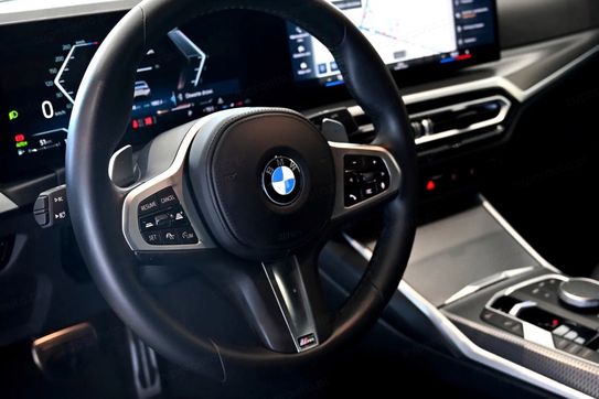 BMW Seria 3 330i M Sport