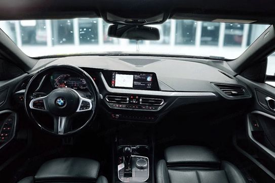 BMW Seria 2 220i M Sport sport-aut