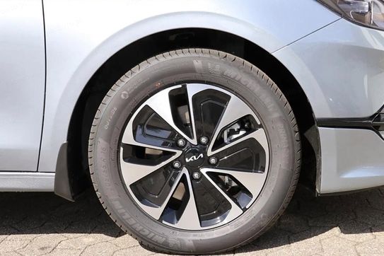 Kia Ceed 1.5 T-GDI M