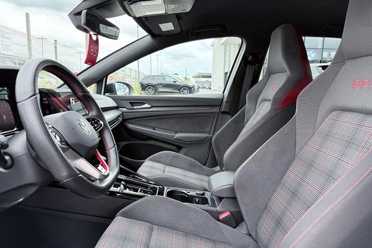 Volkswagen Golf Tsi Opf Dsg Gti