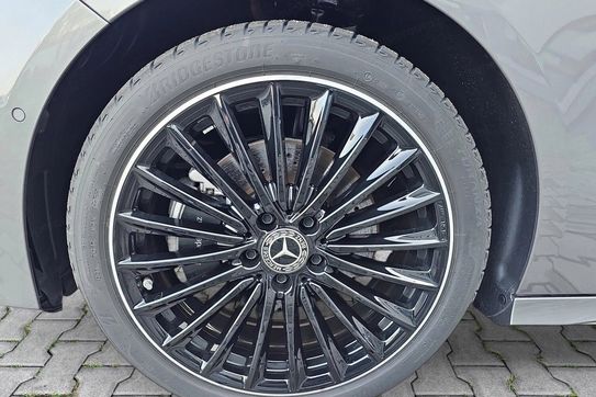 Mercedes Klasa A 250 e PHEV AMG Line 8G-DCT
