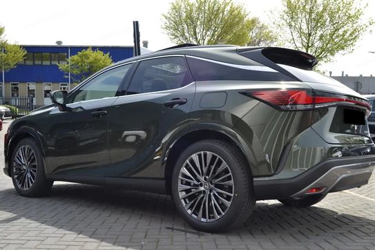 Lexus RX 350h Omotenashi