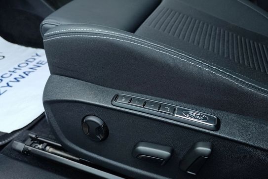Ford Explorer 78KWH Premium Awd