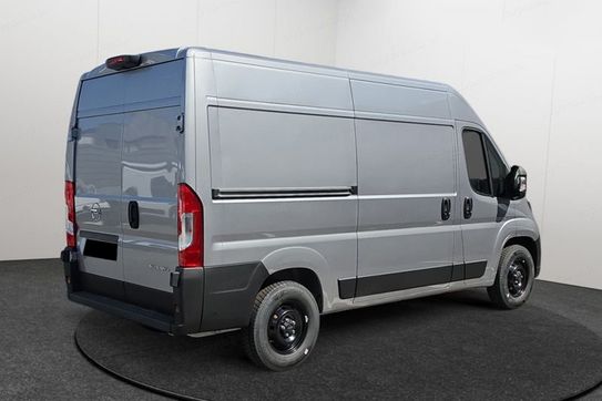 Opel Movano L2H2