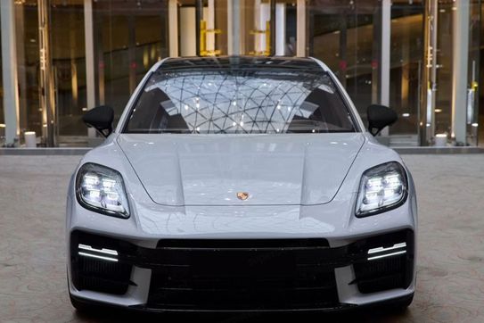 Porsche Panamera GTS