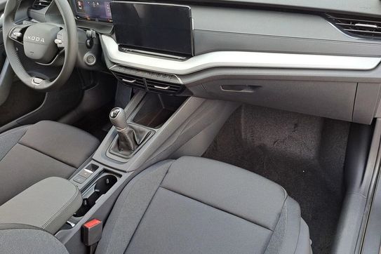 Skoda Octavia Drive Essence 1.5 TSI