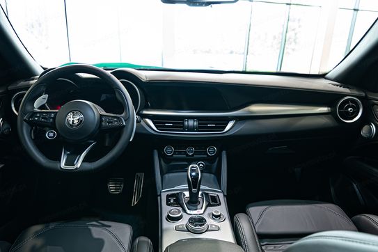 Alfa Romeo Stelvio 2.0 Turbo Veloce Q4