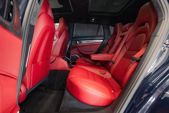 Porsche Panamera 4S E-Hybrid Sport Turismo