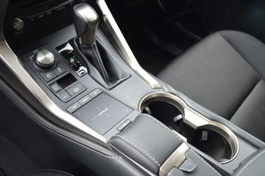 Lexus NX 300h
