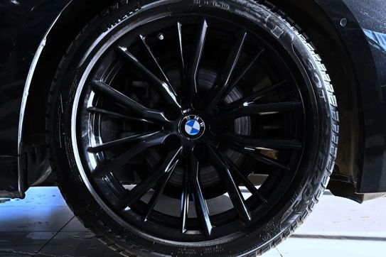 BMW Seria 3 318i M Sport aut