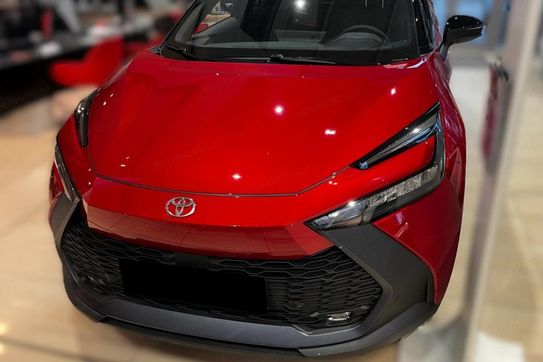 Toyota C-HR Style 2.0 Hybrid Dynamic Force
