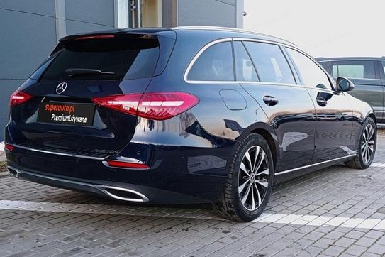 Mercedes Klasa C Kombi 220 d 4MATIC Avantgarde
