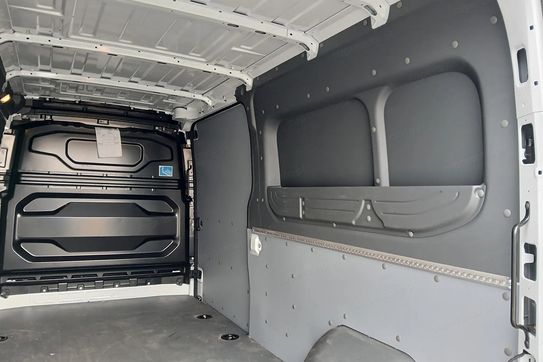 Renault Master L3H2 Extra AT9