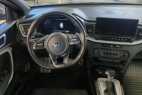 Kia Ceed 1.5 t-Gdi Gt Line Dct