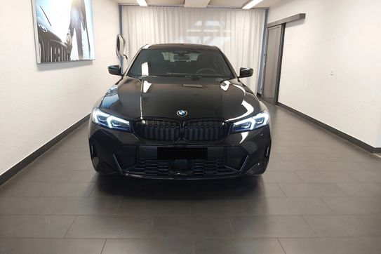 BMW Seria 3 320d xDrive M Sport