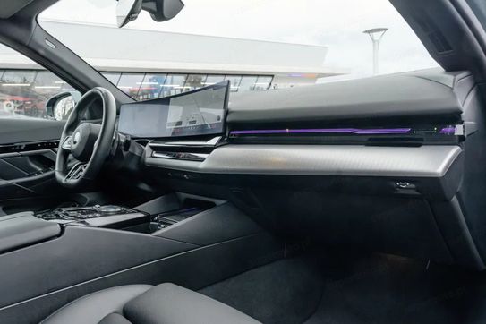 BMW Seria 5 520d xDrive M Sport