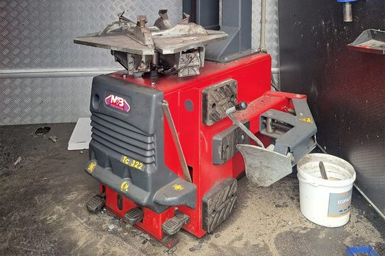 Iveco Daily 35S18 L4H2 Mobilna Wulkanizacja