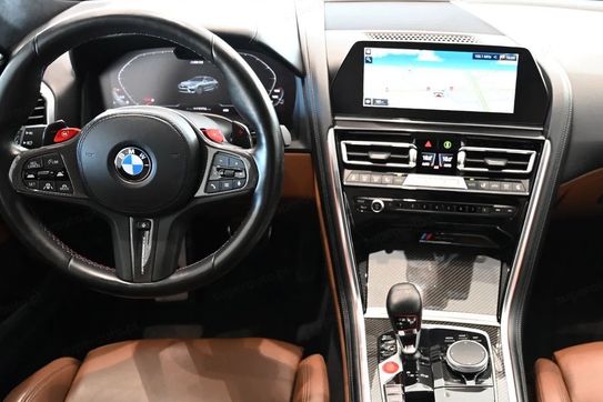 BMW Seria 8 M8 Competition