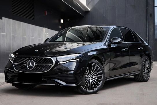 Mercedes Klasa E 220 d 4-Matic AMG
