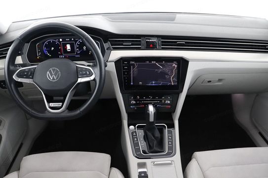 Volkswagen Passat 2.0 TDI Elegance DSG