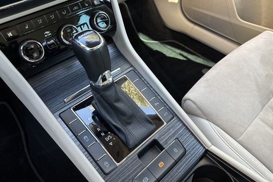Skoda Superb Style 2.0 TSI DSG