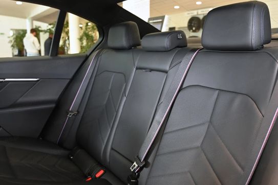 BMW Seria 5 520d xDrive mHEV M Sport aut