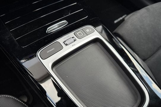 Mercedes CLA Shooting Brake 180 AMG Line