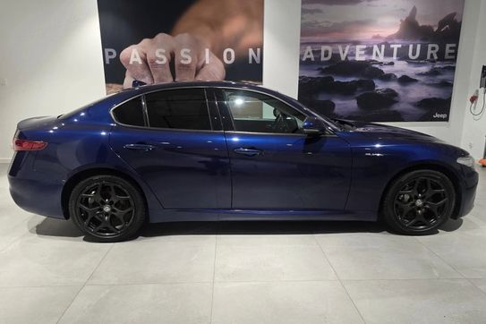 Alfa Romeo Giulia Turbo Super