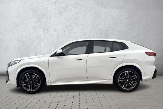 BMW X2 sDrive20i mHEV aut