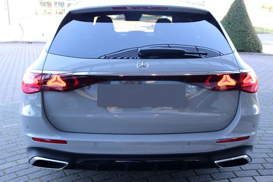 Mercedes Klasa E 220 d 4-Matic AMG Estate
