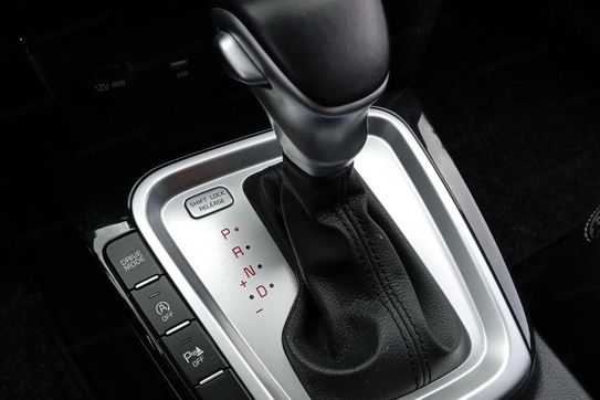 Kia Ceed 1.5 T-GDI L Business Line DCT