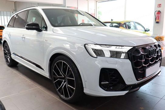 Audi Q7 50 TDI quattro S Line