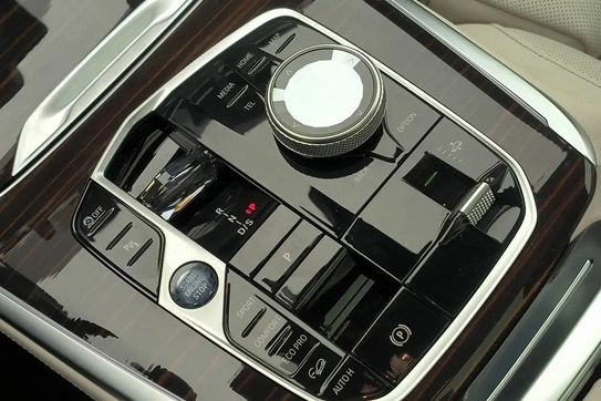 BMW X7 xDrive40d Individual Edition