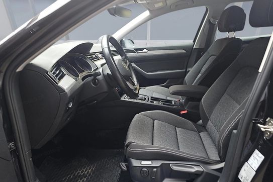 Volkswagen Passat 1.5 TSI Business DSG
