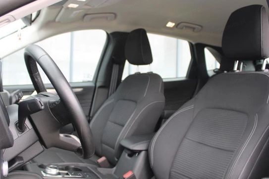 Ford Kuga 2.5 FHEV Titanium