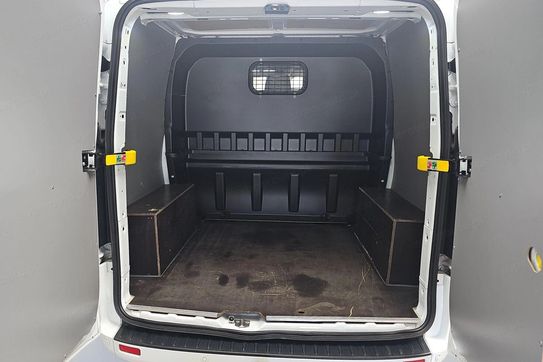 Ford Transit Custom 320 L1H1 Limited Aut.