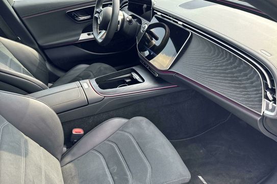 Mercedes Klasa E 220 d 4MATIC AMG Line
