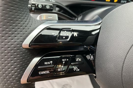 Mercedes Klasa E 220 d 4-Matic AMG