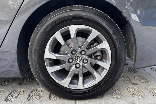 Toyota Prius Executive 1.8 Plug-in  Hybrid