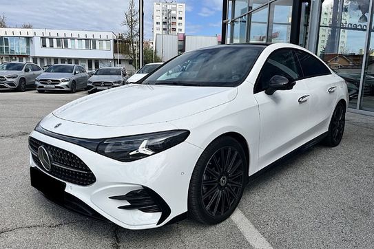 Mercedes CLA 220 4-Matic AMG Line