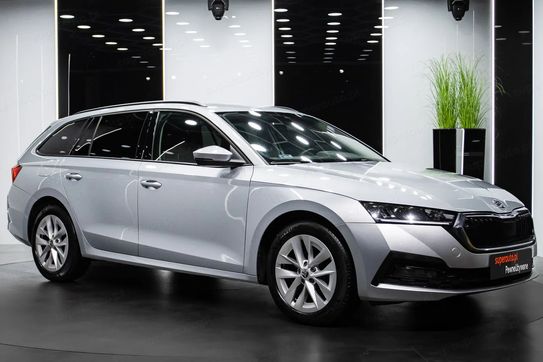 Skoda Octavia TDI Ambition DSG