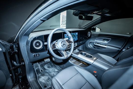 Mercedes CLA 180 Progressive