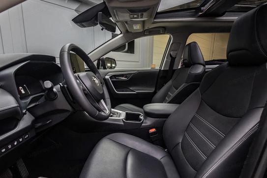 Toyota RAV4 2.5 Hybrid Executive 4x4