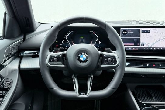 BMW Seria 5 Touring 520d xDrive M Sport